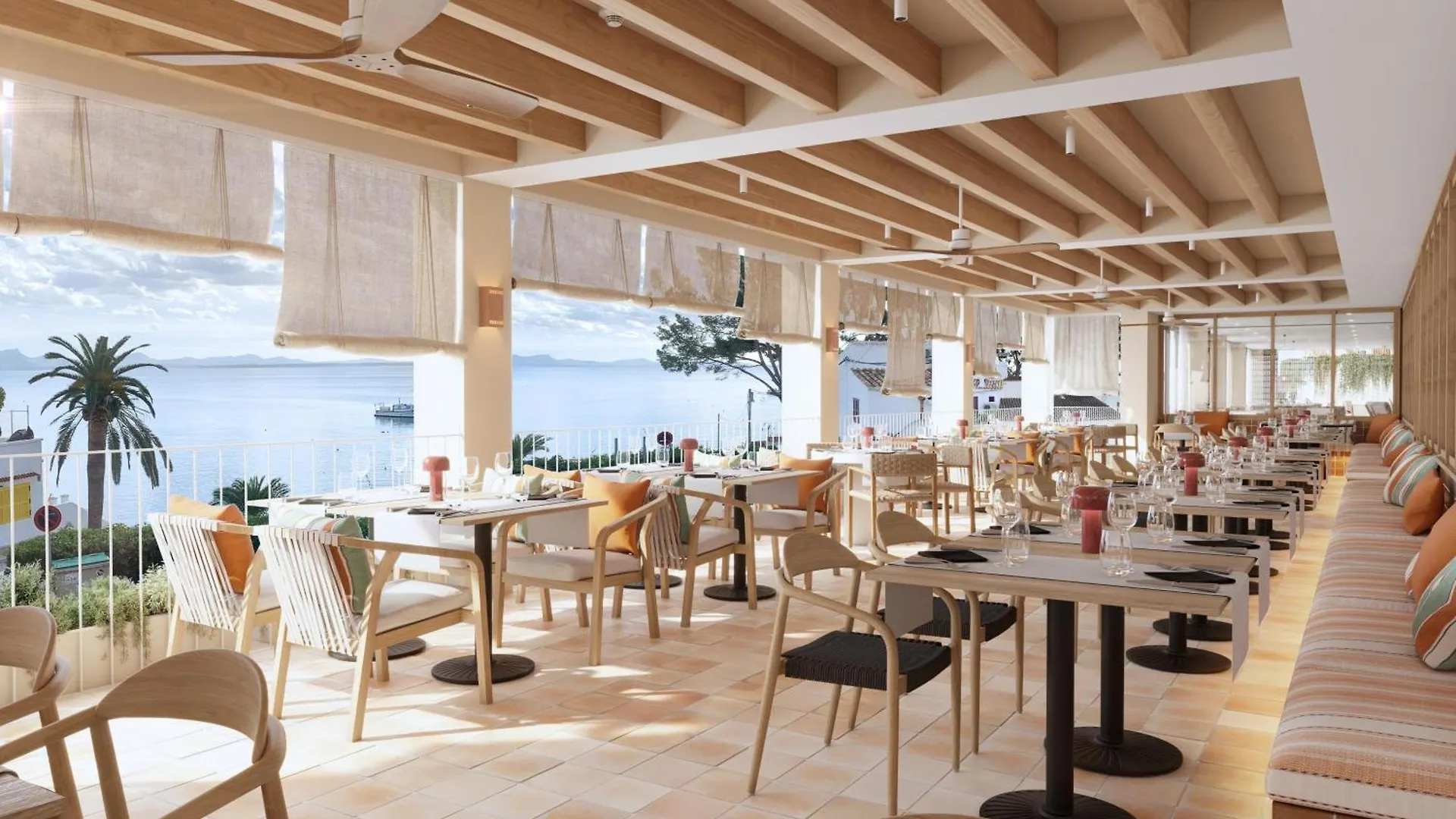 Inmood Aucanada 4 Sup Port de Alcudia  Spain